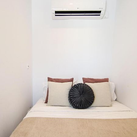 Ferienwohnung Phaedrus Living - Seaside Luxury Flat Harbour 110 Paphos Exterior foto