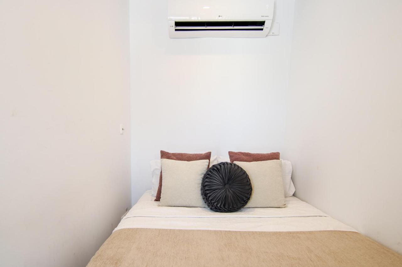 Ferienwohnung Phaedrus Living - Seaside Luxury Flat Harbour 110 Paphos Exterior foto